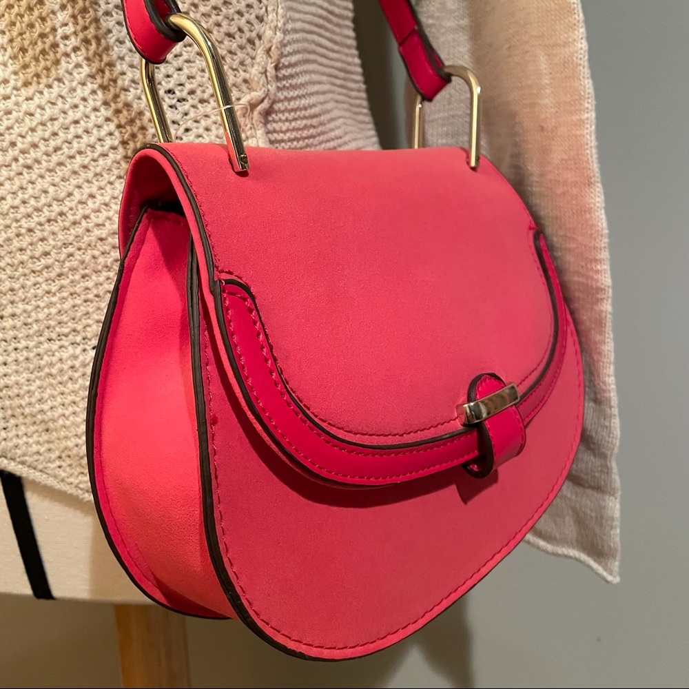 New York & Co. small over the shoulder bag